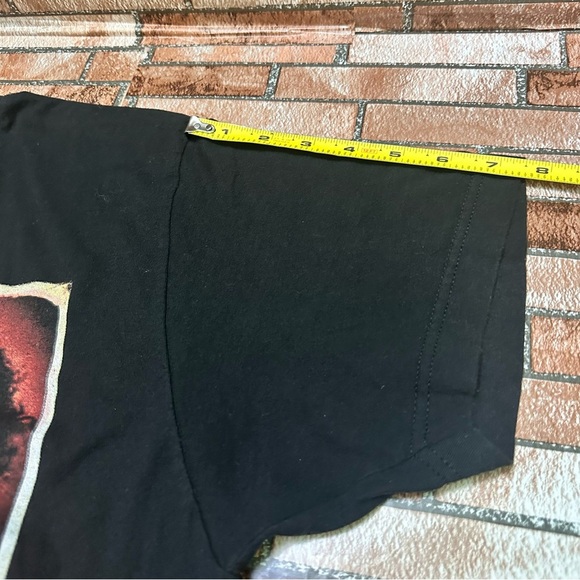 Black Thriller Graphic Men’s  T-Shirt size L - Picture 10 of 10